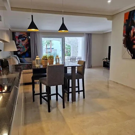 Appartamento First Line Gelijkvloers App Estepona