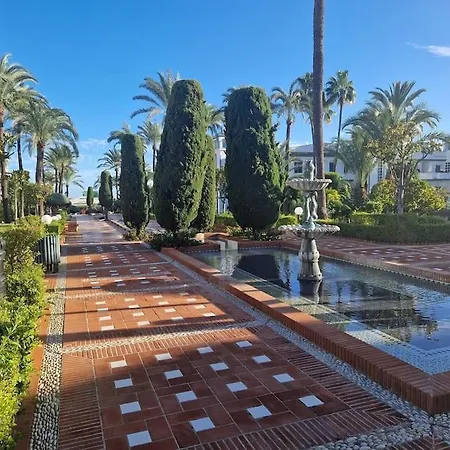 First Line Gelijkvloers App Estepona