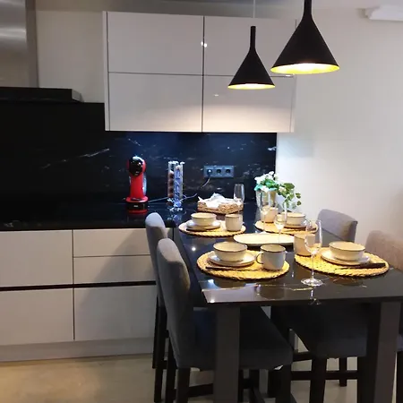 Apartmán First Line Gelijkvloers App
