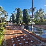 First Line Gelijkvloers App Estepona