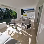 First Line Gelijkvloers App