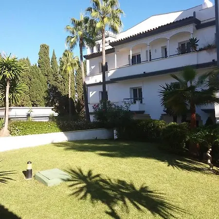 First Line Gelijkvloers App * Estepona