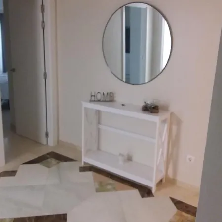 First Line Gelijkvloers App Estepona