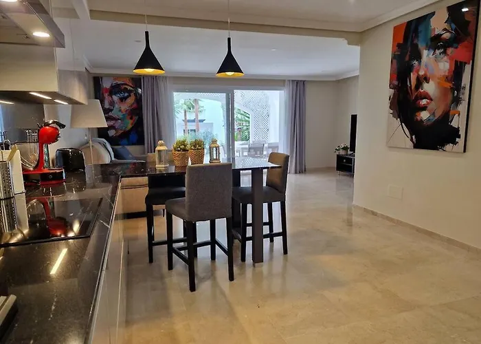 Apartamento First Line Gelijkvloers App Estepona