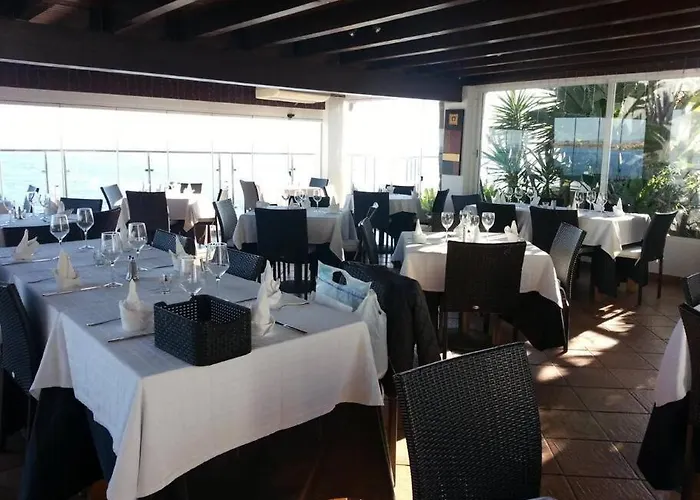 Apartment First Line Gelijkvloers App